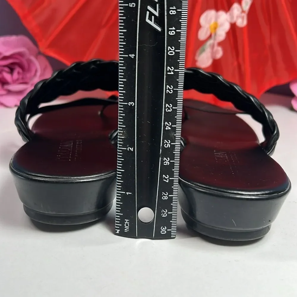 ITALIAN SHOEMAKERS Women's 10 Black Low Platform Sandels EUC